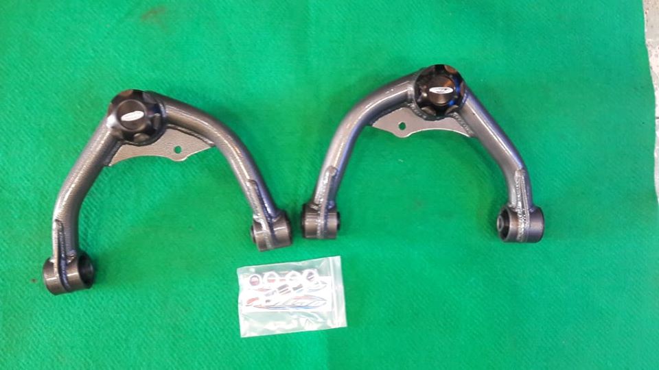 UPPER ARM NISSAN NAVARA NP300 TAS4X4 Navara Np300 TAS Indonesia